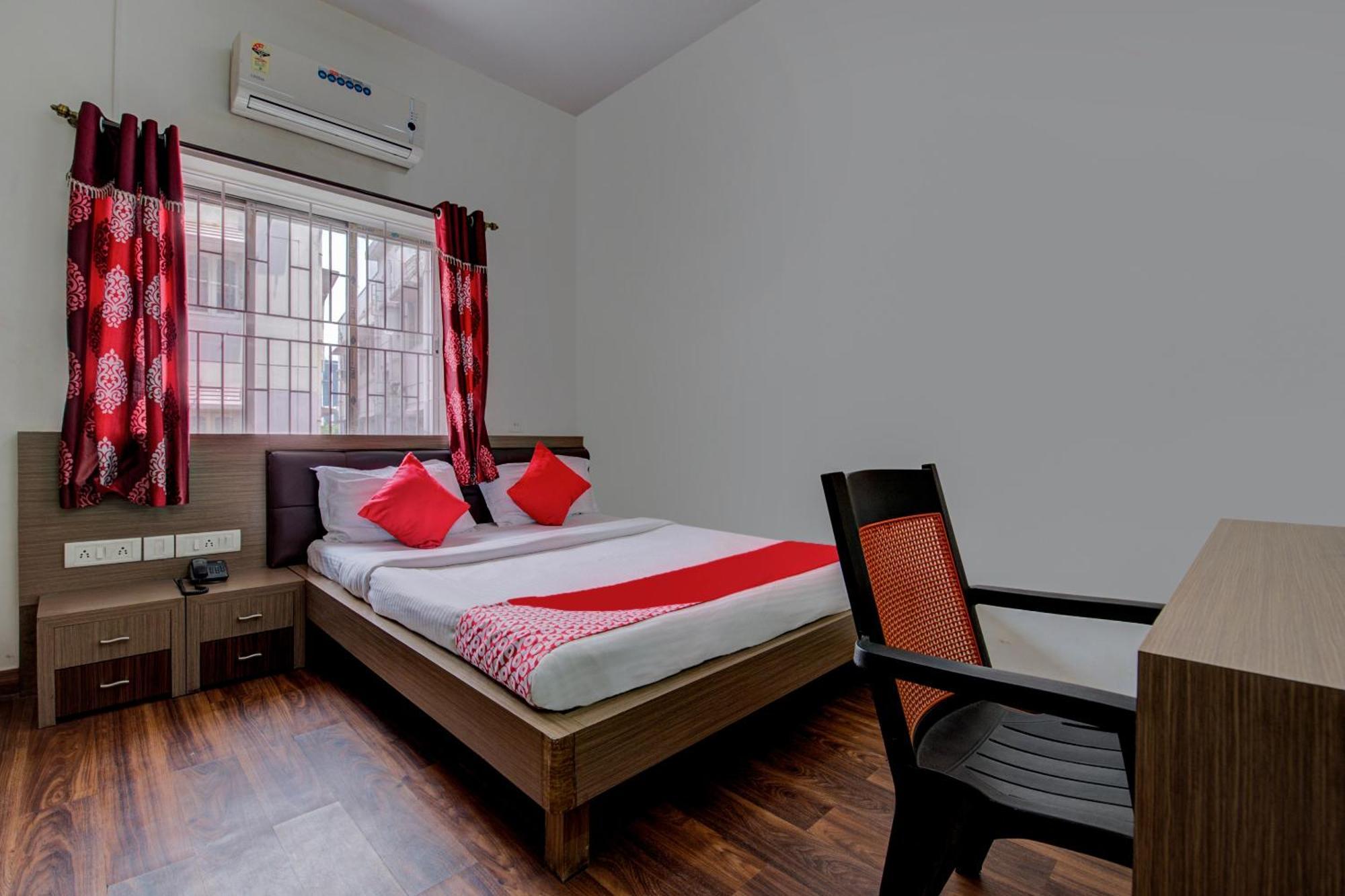 Oyo Flagship 1805 Hotel Star Delight Panchuria Eksteriør billede